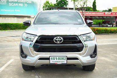 2022 Toyota Hilux Revo 2.4 Z Edition Entry Smart Cab