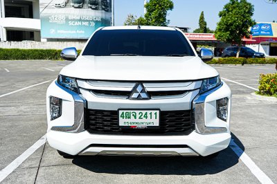 2022 Mitsubishi Triton 2.5 Mega Cab GLX