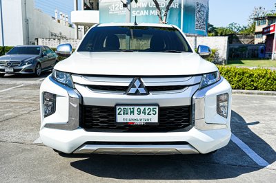 2020 Mitsubishi Triton 2.5 GLX Mega Cab