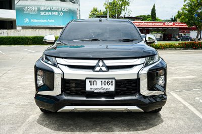 Mitsubishi TRITON 2.5 DOUBLE CAB (ปี 18-23) GLX Double Cab Pickup