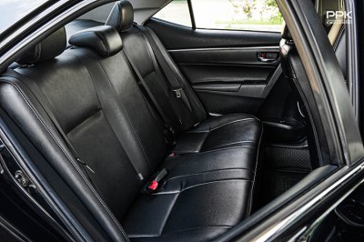 2015 Toyota Corolla Altis 1.8 Esport Sedan