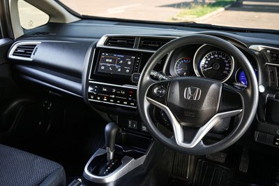 2021 Honda JAZZ 1.5 V+