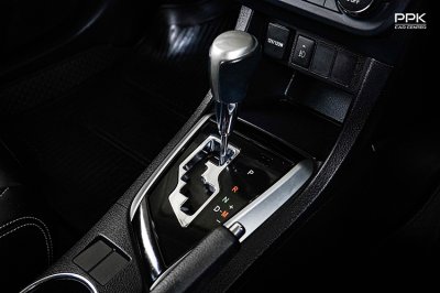 2015 Toyota Corolla Altis 1.8 Esport Sedan