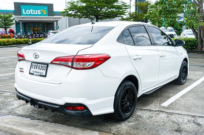 2022 Toyota Yaris Ativ 1.2 Entry