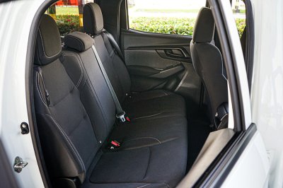 2022 Isuzu D-Max 1.9 S Cab-4