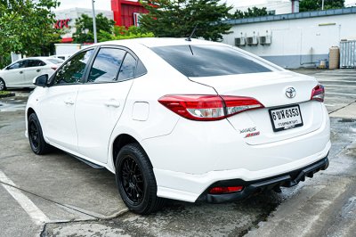 2022 Toyota Yaris Ativ 1.2 Entry
