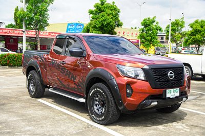2022 Nissan Navara 2.5 SL King Cab