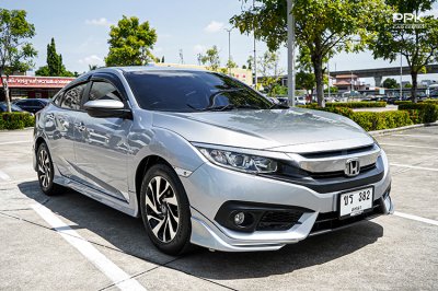 2018 Honda CIVIC 1.8 FC  EL Sedan