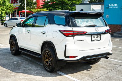 2021 Toyota FORTUNER 2.4  Legender SUV
