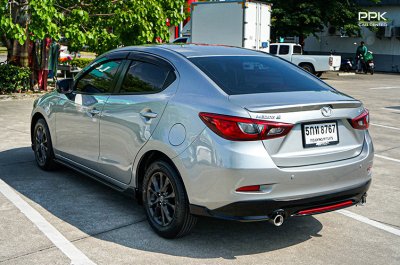 2016 Mazda 2 1.3  High Sedan