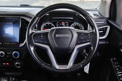 2022 ISUZU D-MAX V-CROSS SPACECAB 3.0 Ddi Z