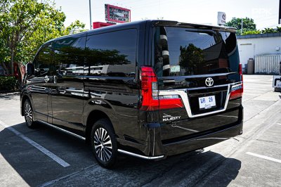 2020 Toyota Majesty 2.8 Standard Van