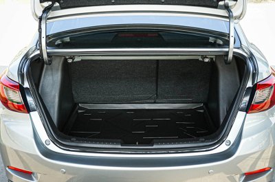 2016 Mazda 2 1.3  High Sedan