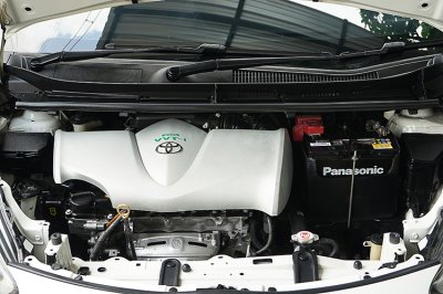 2018 TOYOTA SIENTA 1.5 V