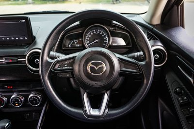 2023 Mazda 2 1.3 C