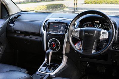 2019 Isuzu MU-X 3.0 The Onyx