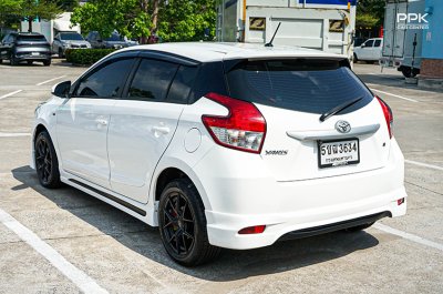 2016 Toyota YARIS 1.2 J Eco Hatchback