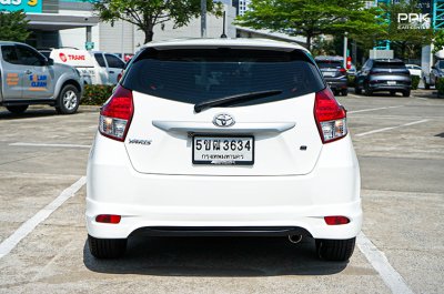 2016 Toyota YARIS 1.2 J Eco Hatchback