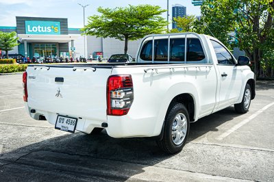 2022 Mitsubishi Triton 2.5 GL Single Cab