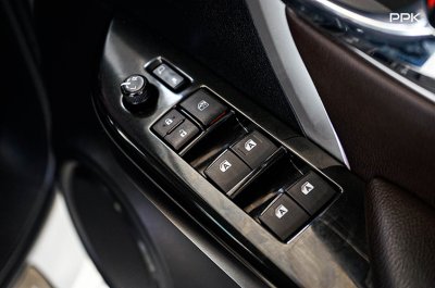 2016 Toyota FORTUNER 2.4 V SUV