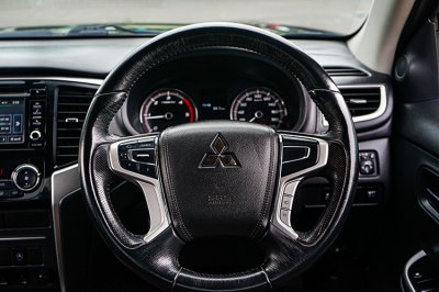 2020 Mitsubishi Triton 2.4 Mega Cab GT Plus