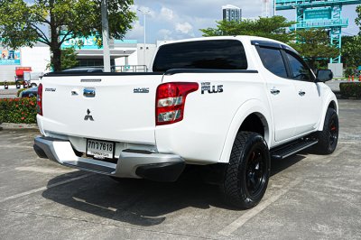 2016 Mitsubishi Triton 2.4 Double Cab GLS Plus Ltd