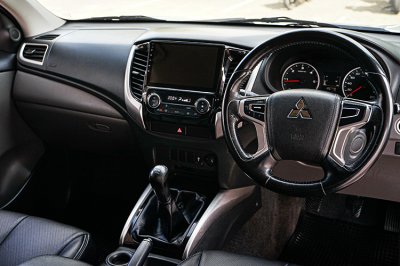 2016 Mitsubishi Triton 2.4 Double Cab GLS Plus Ltd