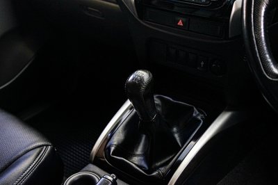 2016 Mitsubishi Triton 2.4 Double Cab GLS Plus Ltd