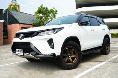 2021 Toyota FORTUNER 2.4  Legender SUV