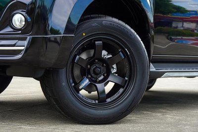 2019 Isuzu D-Max 1.9 Hi-Lander Stealth Z-Prestige Double Cab