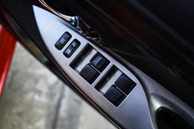 2016 Toyota YARIS 1.2 G