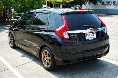 2021 Honda JAZZ 1.5 V+