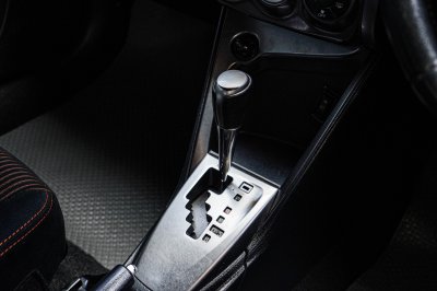 2016 Toyota YARIS 1.2 G