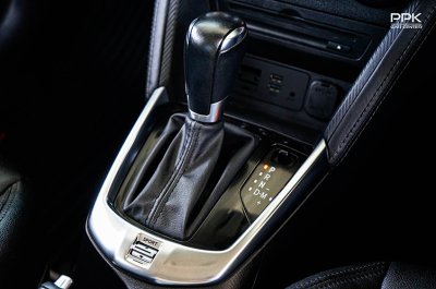 2018 Mazda 2 1.3  High Connect Sedan