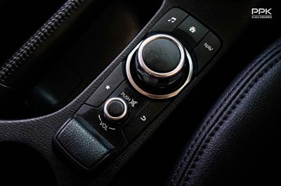 2018 Mazda 2 1.3  High Connect Sedan