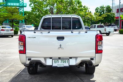 2022 Mitsubishi Triton 2.5 GL Single Cab