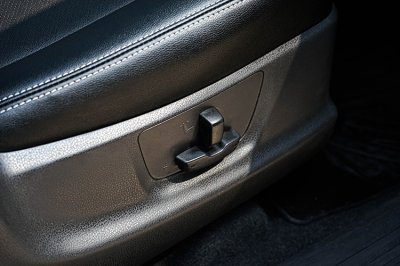 2019 Isuzu D-MAX 1.9 Cab-4  Hi-Lander Stealth Z-Prestige