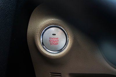 2019 Isuzu D-MAX 1.9 Cab-4  Hi-Lander Stealth Z-Prestige