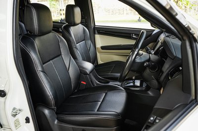 2019 Isuzu D-MAX 1.9 Cab-4  Hi-Lander Stealth Z-Prestige