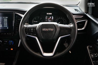 2023 Isuzu MU-X 1.9  Active SUV