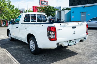 2022 Mitsubishi Triton 2.5 GL Single Cab
