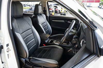 2023 Isuzu MU-X 1.9  Active SUV