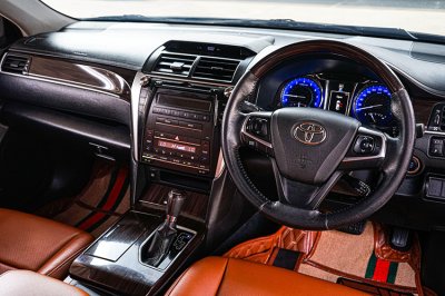 2018 Toyota CAMRY 2.0 G