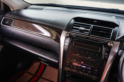 2018 Toyota CAMRY 2.0 G