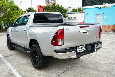 2020 Toyota HILUX REVO 2.4 Double Cab E Prerunner Pickup