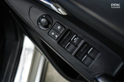 2017 Mazda 2 1.3 High Connect Sedan