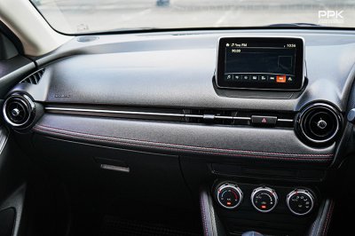 2017 Mazda 2 1.3 High Connect Sedan