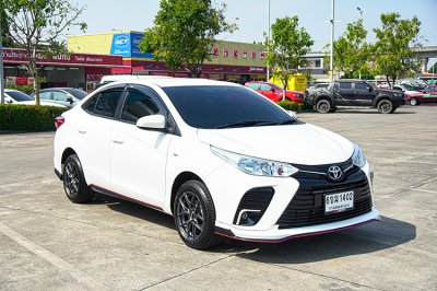 2022 TOYOTA YARIS ATIV 1.2 ENTRY