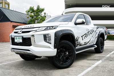 2022 Mitsubishi TRITON 2.4 Mega Cab GT Plus Pickup