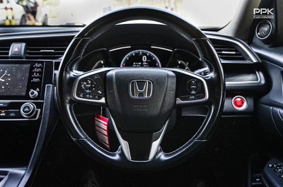 2019 Honda CIVIC 1.8 FC  EL Sedan